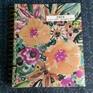 Floral Agenda Planner 2024 New 17 months August 2023-December 2024